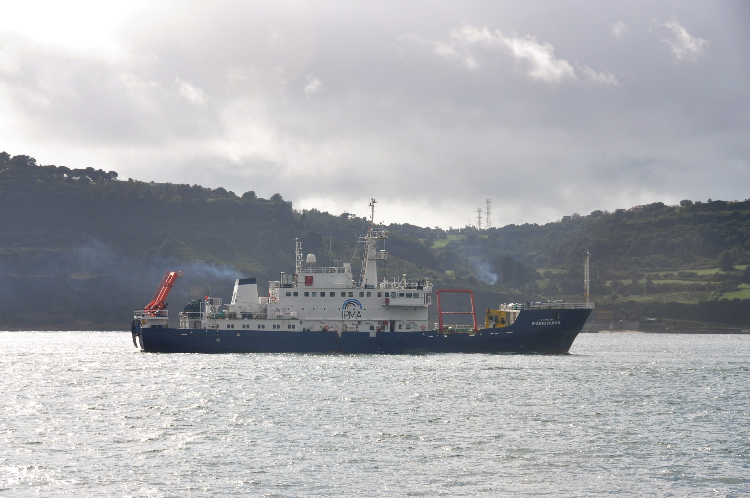 RV Mário Ruivo (+ ROV Luso)